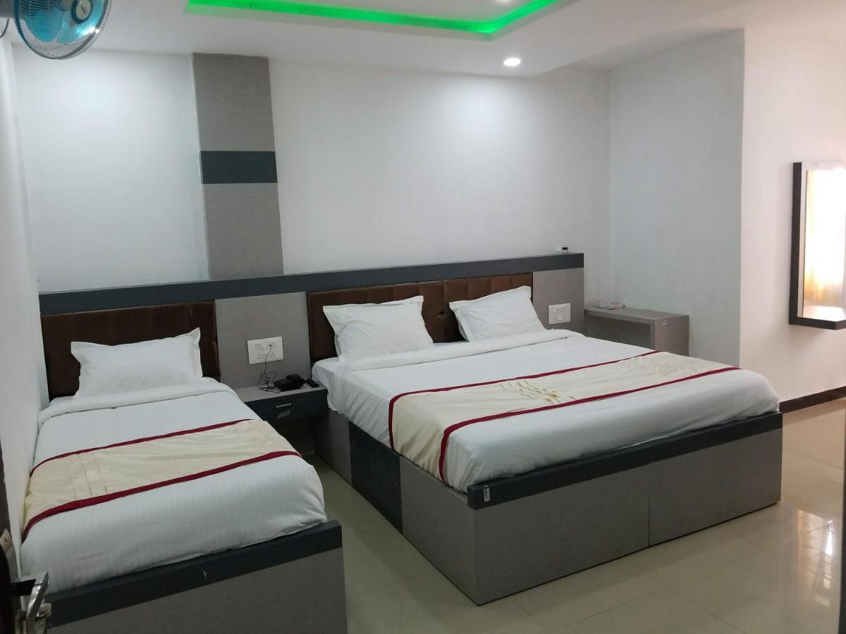 Hotel Shawrya The Grand Madikeri Exterior photo